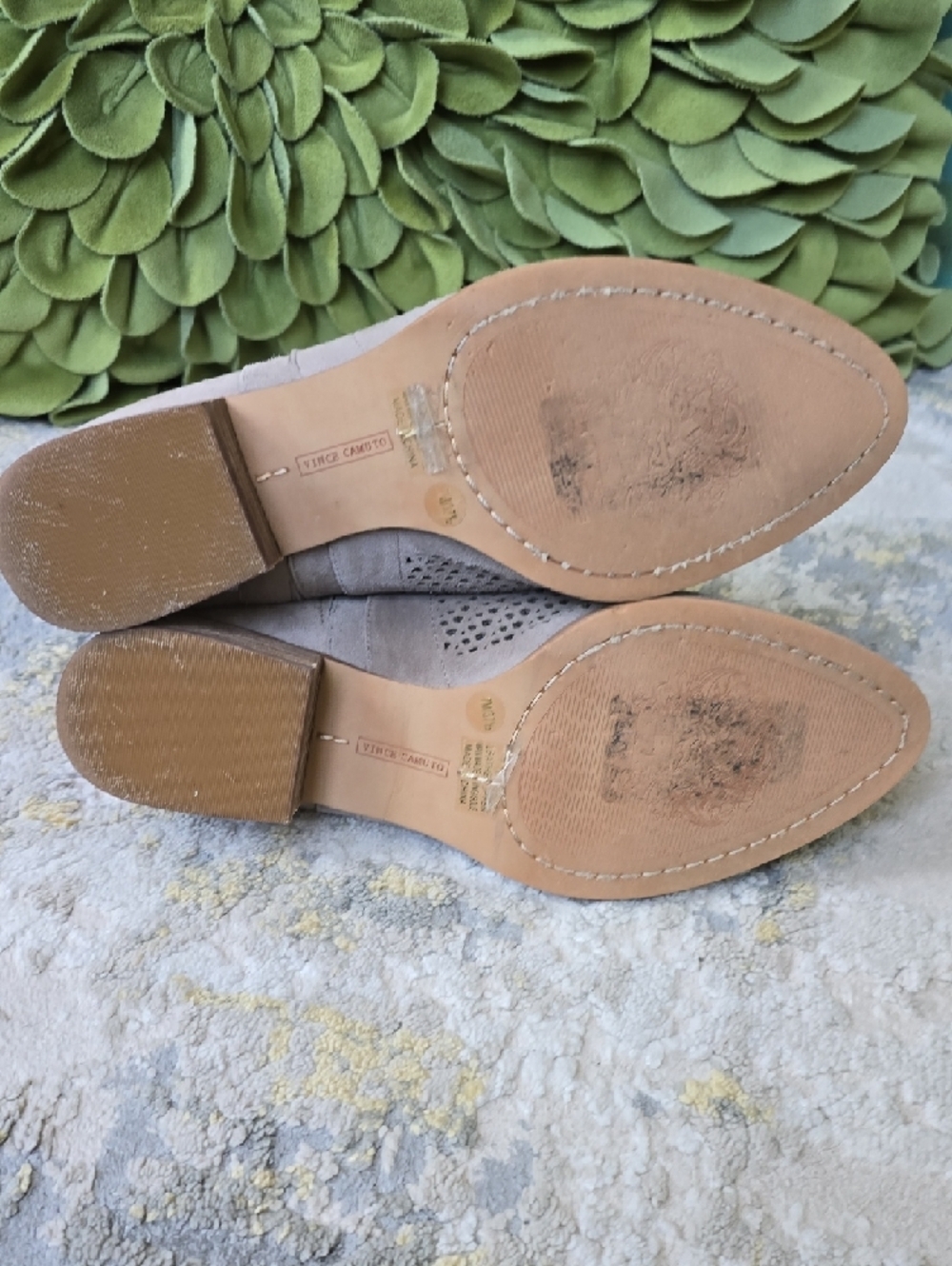 Vince Camuto Cinny's Perforated Taupe Suede Booties Women's Size 7 - Picture 6 of 11